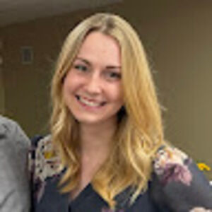 Meet your Posher, Abby